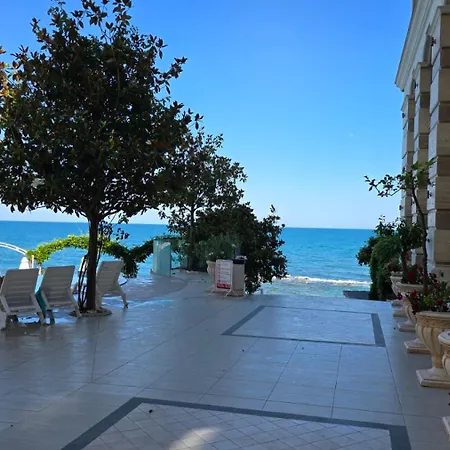 La Escape Apartman