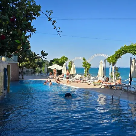 La Escape ヴァルナ