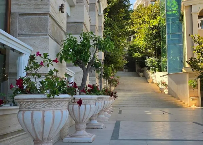 La Escape * ヴァルナ